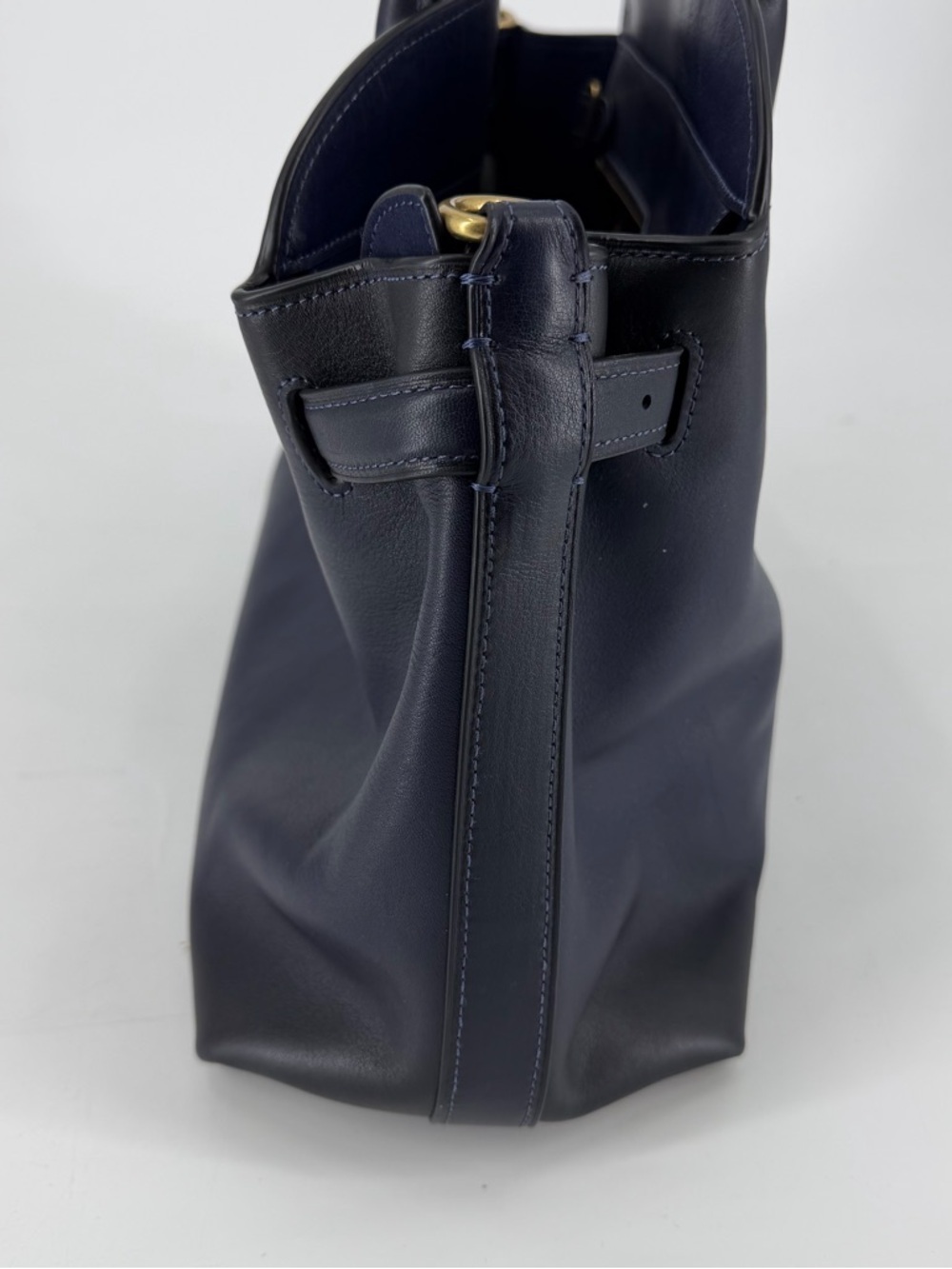 Coach Soft Empire Carryall Bag 40 Dark Navy Leather Purse - Picture 3 of 14